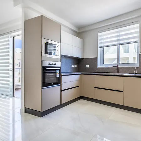 Bf La Casa De Pablo Bf * Сент-Полс-Бей